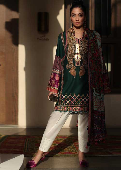 Gul Warun Elan Baroque Chiffon Collection 2018 Embroidery Shalwar Kameez Suit 